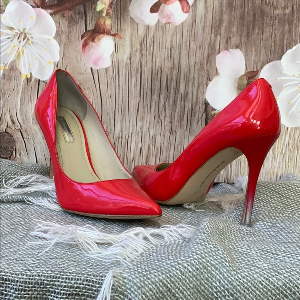 BCBGeneration TREASURE Pumps